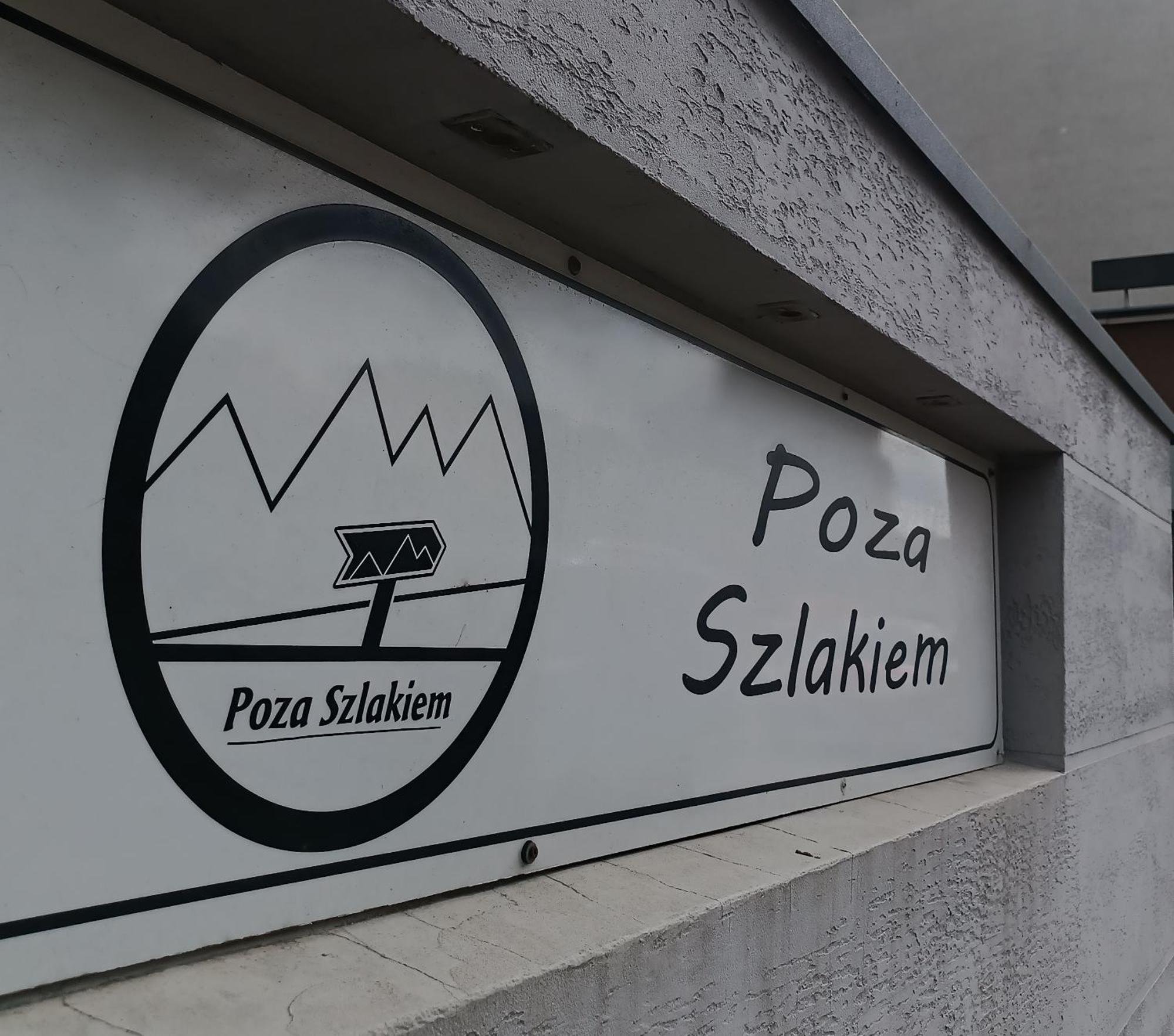 Noclegi "Poza Szlakiem" Wałbrzych Extérieur photo